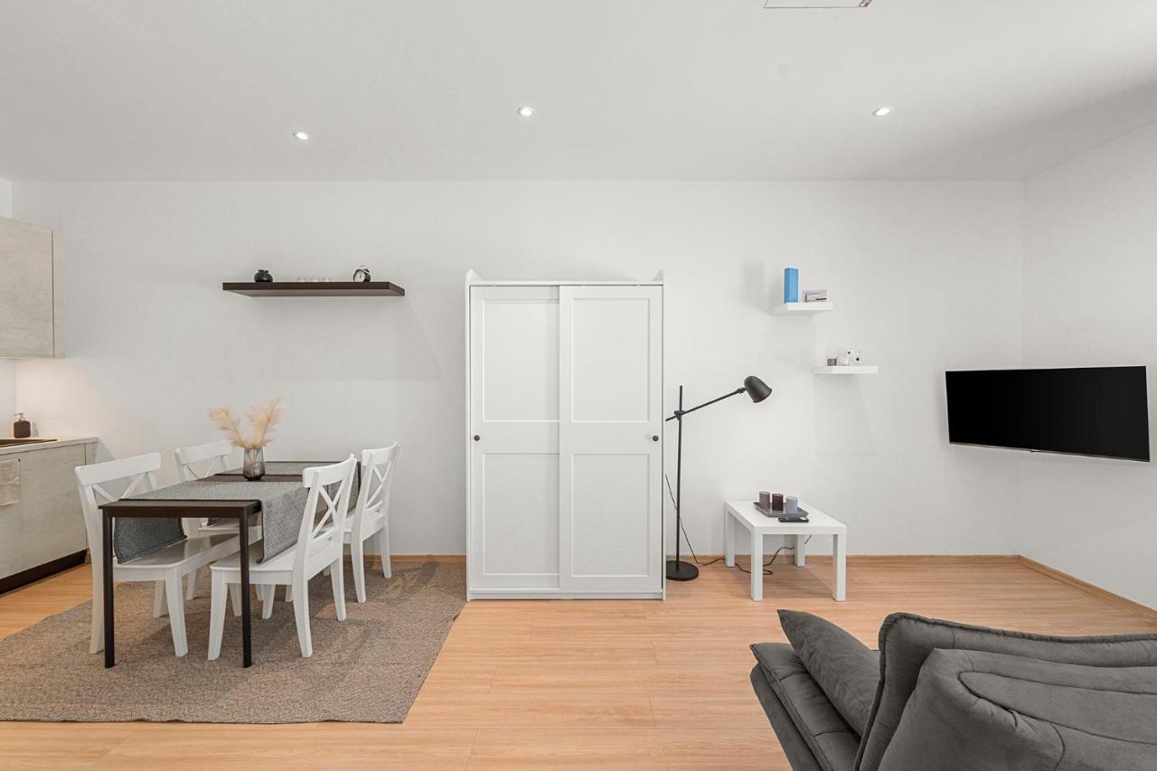Apartment Vibestudio 402 - Central - Ac - Near Parking